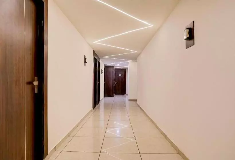 Super Hotel O Nana Chiloda Near Airport