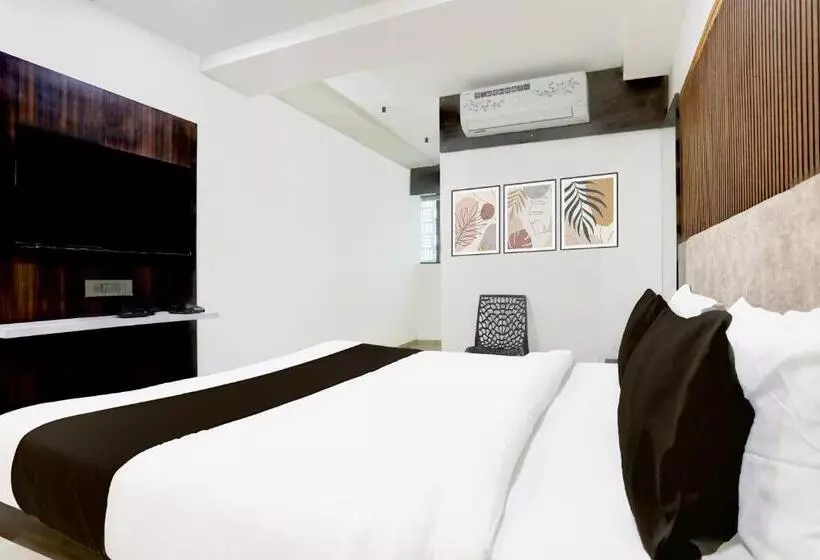 Super Hotel O Nana Chiloda Near Airport