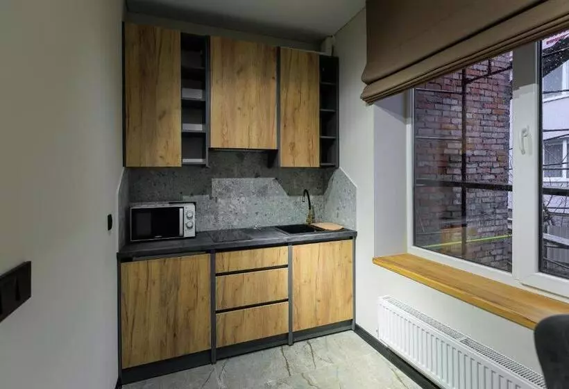 Discovery Garden Apartments