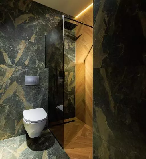 Discovery Garden Apartments