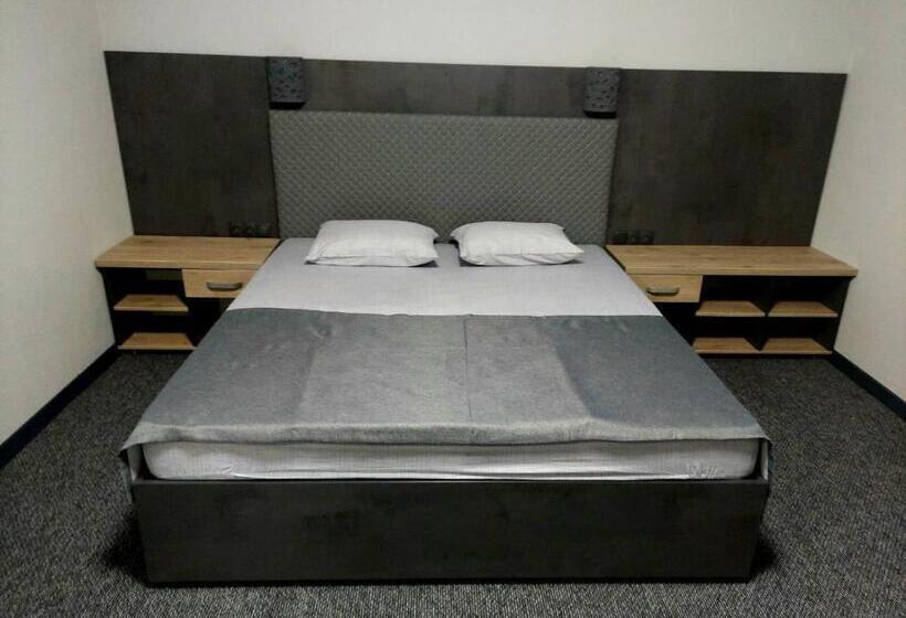 בית מלון כפרי Alfa