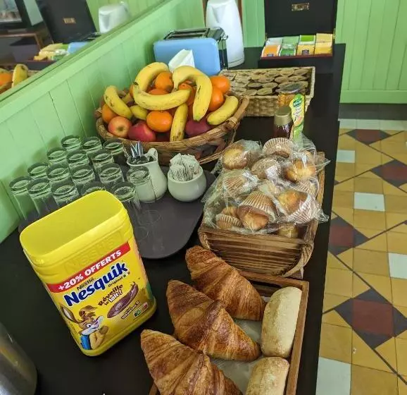 هتل Auberge Des Pins