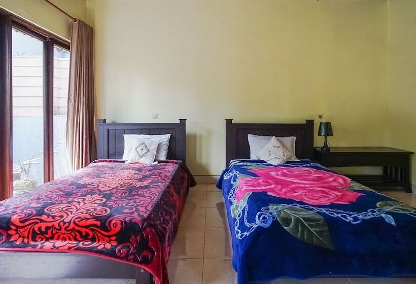 酒店 Baruna Lakeside View