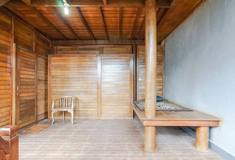 酒店 Baruna Lakeside View