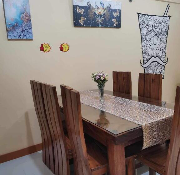 Hotelli Suntrust 88 Unit Q Room 1