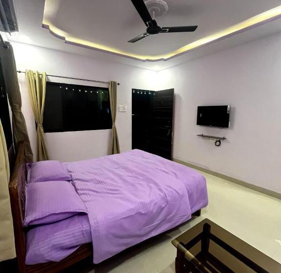 Hotel Tarangan Resort