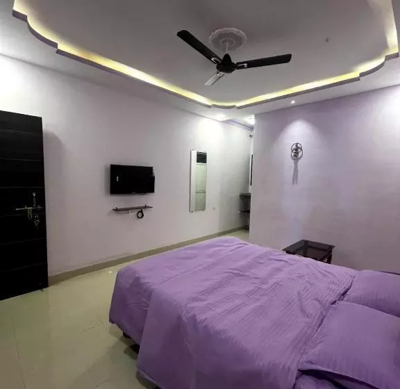 Hotelli Tarangan Resort