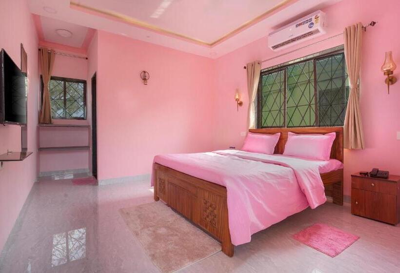 Hotel Tarangan Resort