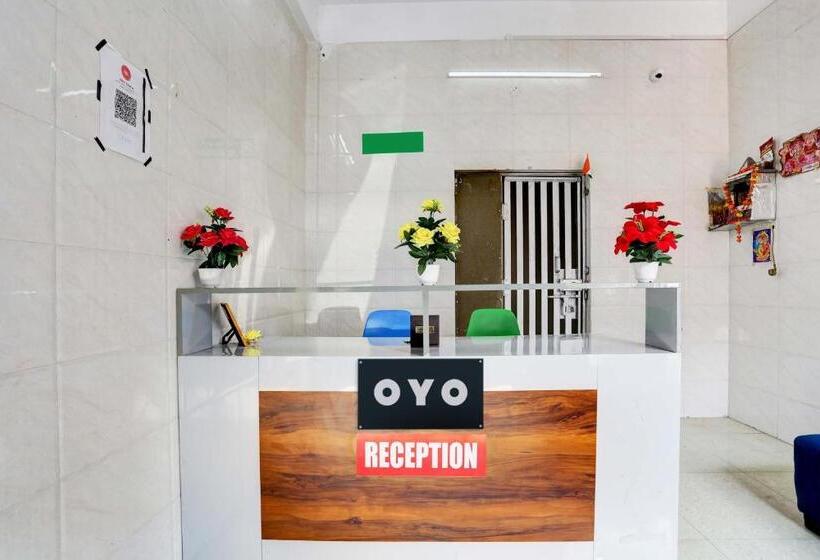 Oyo Flagship Hotel M. R Galaxy