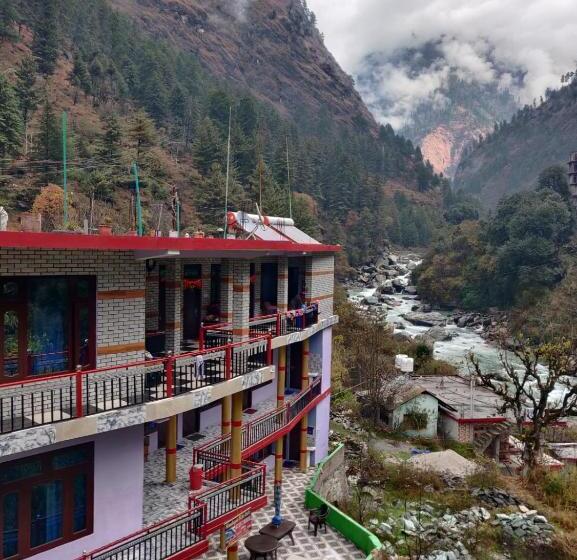 ペンション Himalyan Hideout River Side