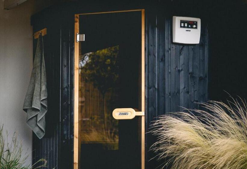 펜션 The Wine Cellar