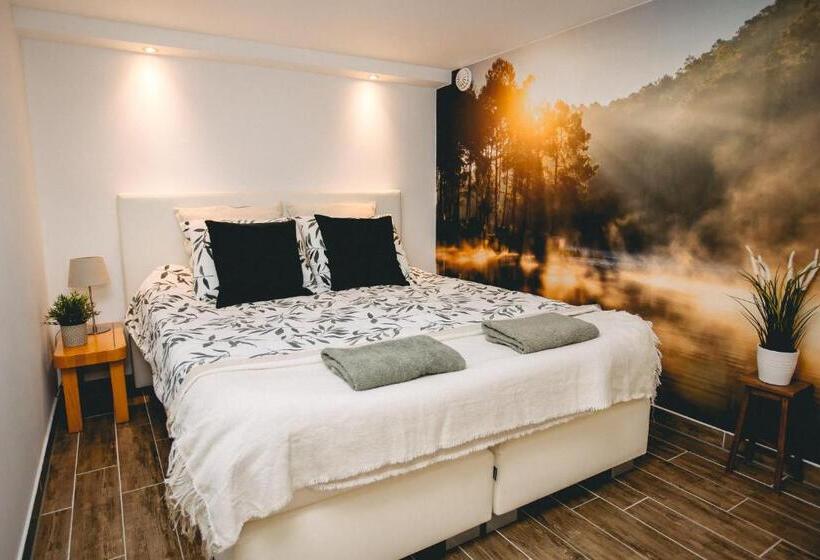 펜션 The Wine Cellar