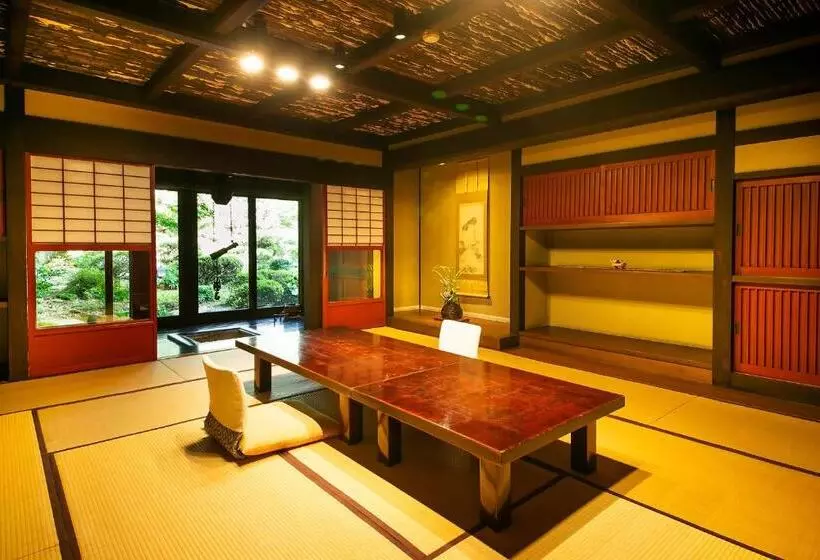 Ryokan 川魚・山菜料理　和田屋