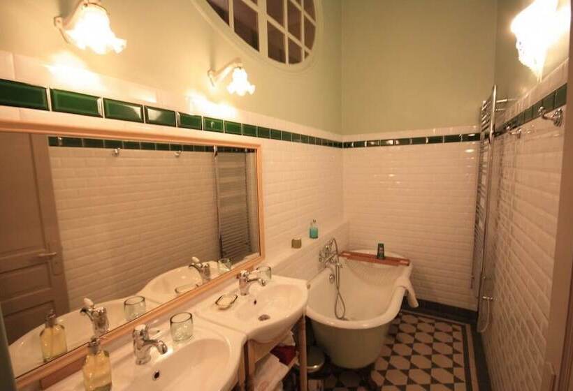 مبيت وإفطار Abbaye De Reigny   Esprit De France