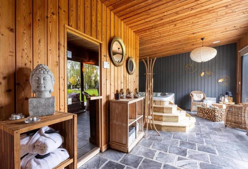 مبيت وإفطار Au Petit Manoir