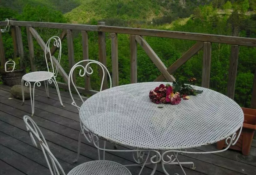 تختخواب و صبحانه Chambres D Hôtes Les Terrasses De Cailla