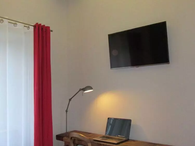Aamiaismajoitus (B&B) Le Relais Des Deux Tours
