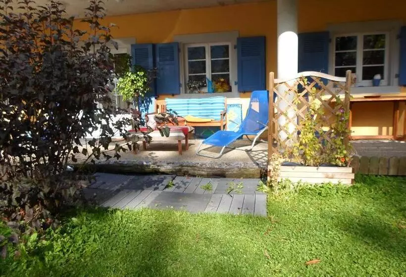 Aamiaismajoitus (B&B) Les Volets Bleus Alsace Vosges