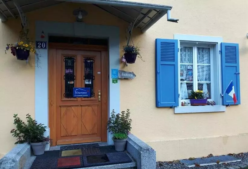 Aamiaismajoitus (B&B) Les Volets Bleus Alsace Vosges