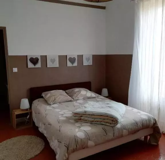 ベッドアンドブレックファースト Maison D'hôtes Le Jas Vieux
