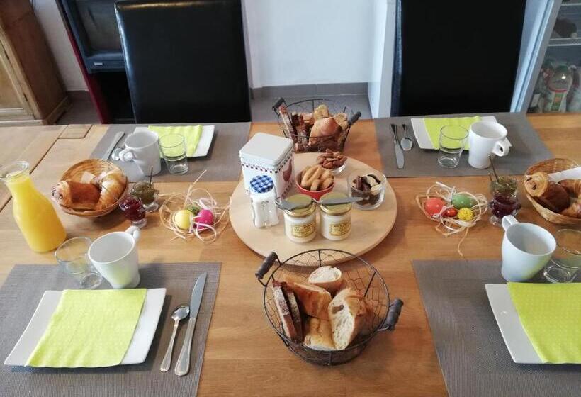 住宿加早餐  Maison D'hôtes Le Jas Vieux