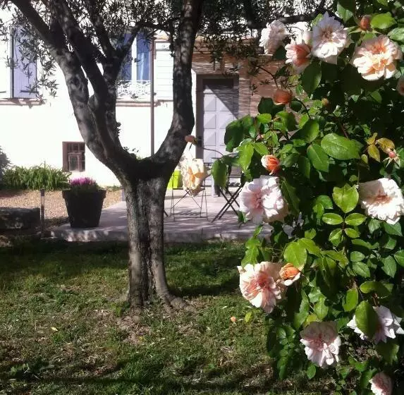 ベッドアンドブレックファースト Maison D'hôtes Le Jas Vieux