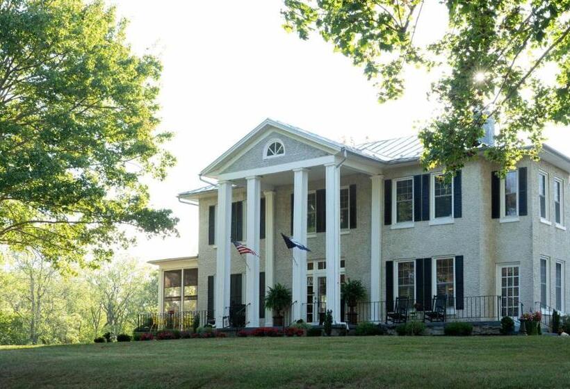 Bed and Breakfast Steeles Tavern Manor