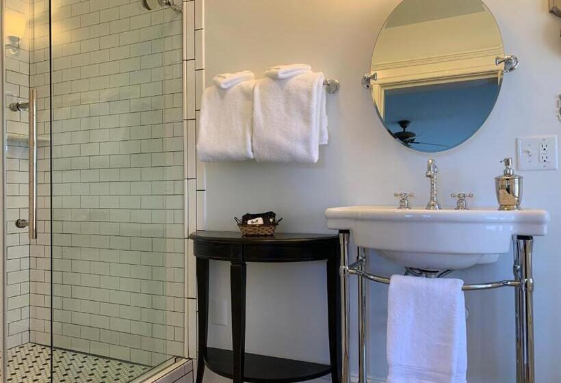 Bed and Breakfast Steeles Tavern Manor