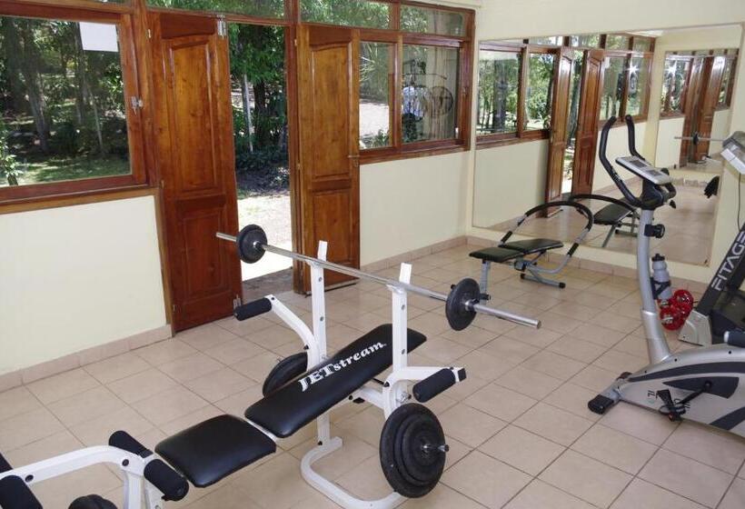 בית מלון כפרי Che Roga