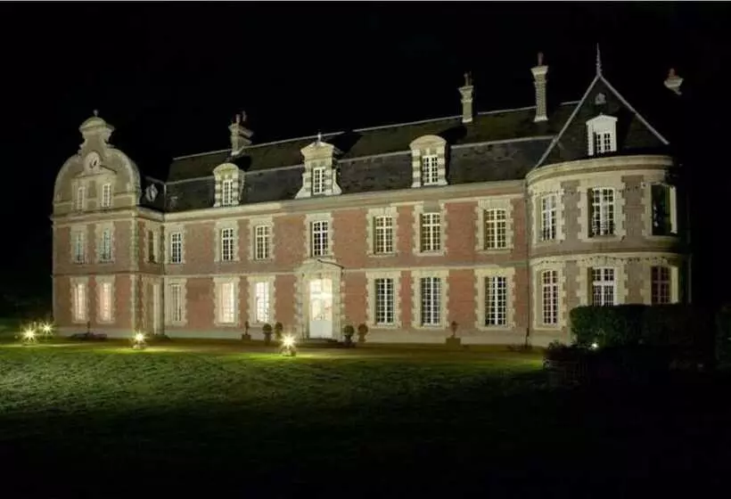 ホテル Château De Behen