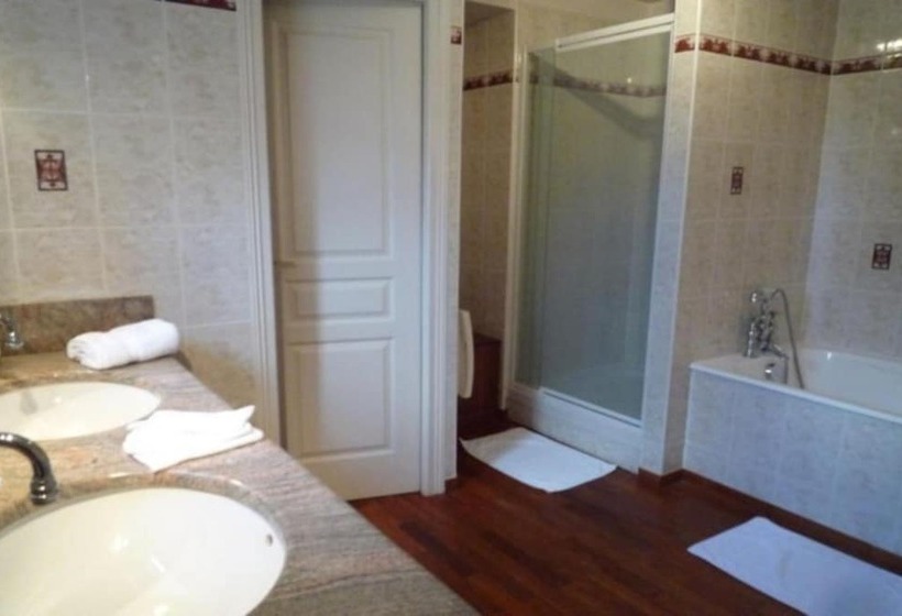 Hotel Château De Behen