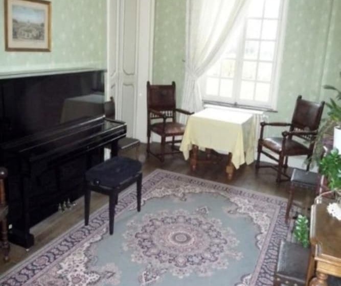 酒店 Château De Behen