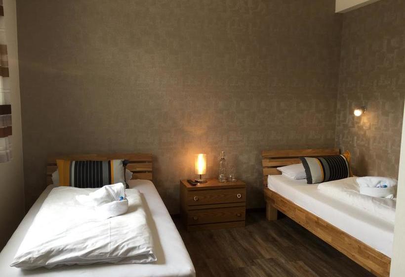 בית מלון כפרי Gasthof Zuck