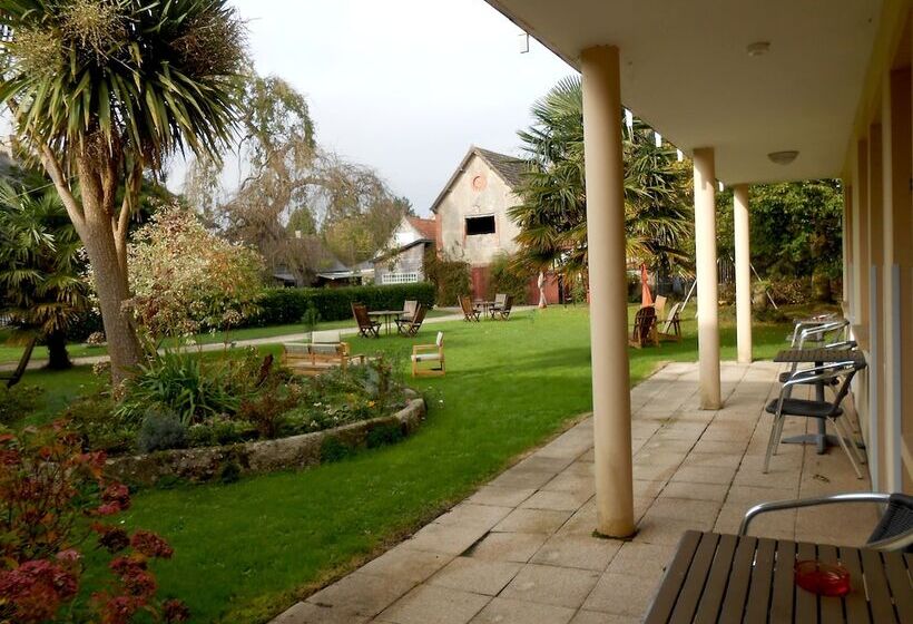 ホテル La Demeure Du Perron