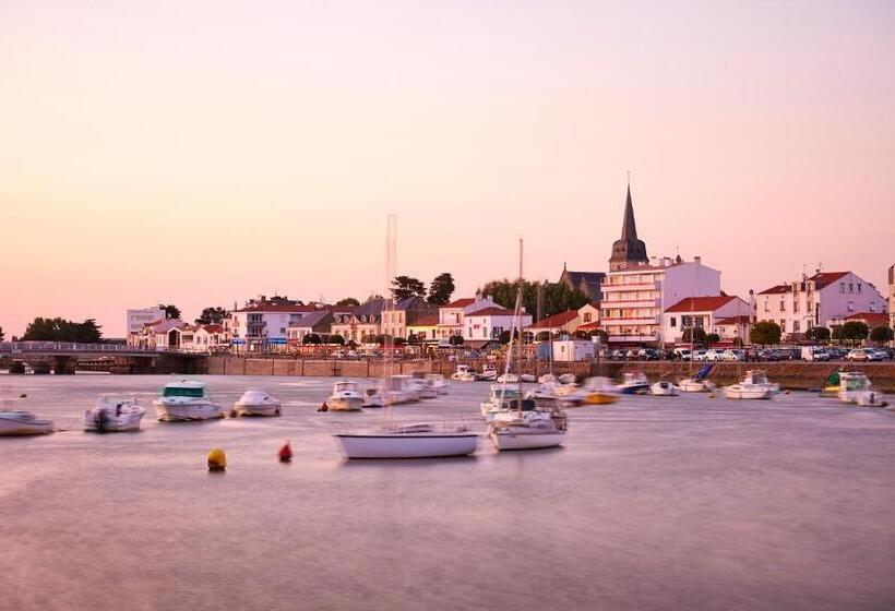 酒店 Les Voyageurs