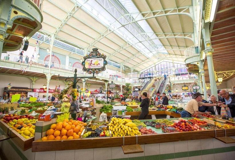 酒店 Les Voyageurs