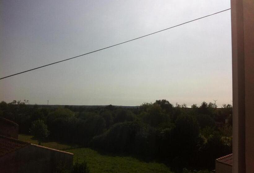 酒店 Les Voyageurs