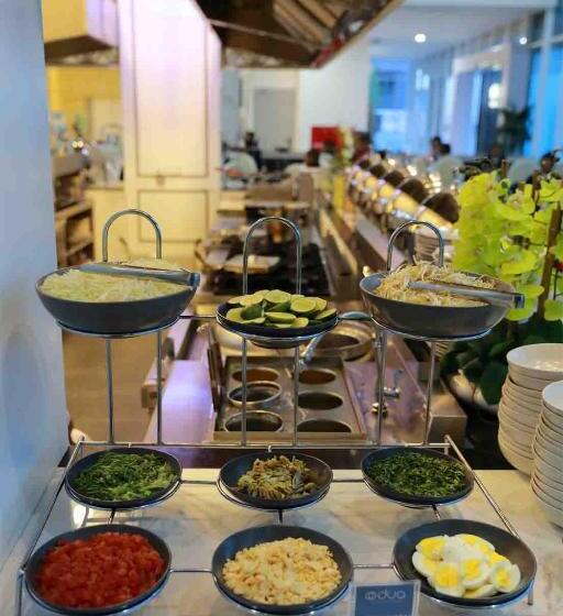 호텔 Odua Weston Jambi