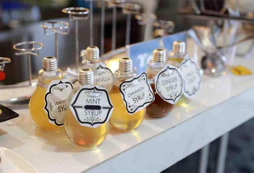 호텔 Odua Weston Jambi