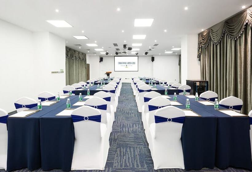 Отель Shenzhen Bay Hisoar