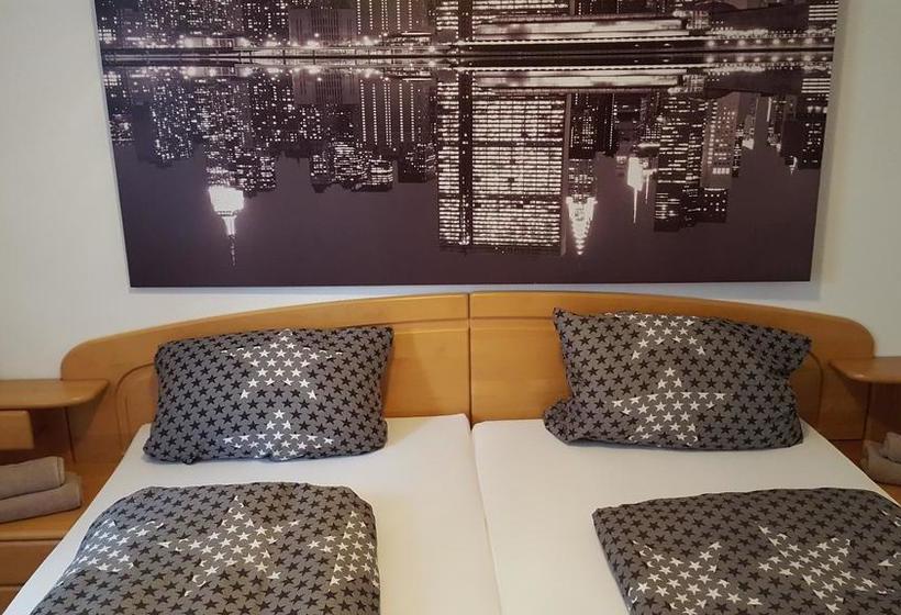 בית מלון כפרי Star