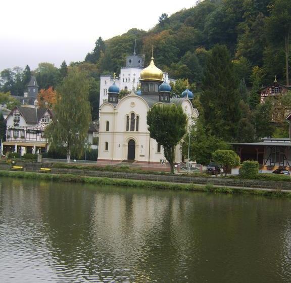 בית מלון כפרי Star