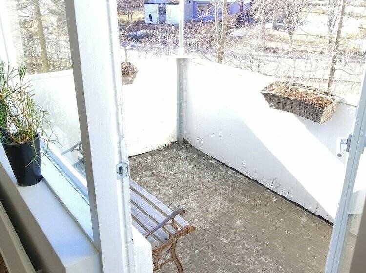 پانسیون Lyngas Guesthouse