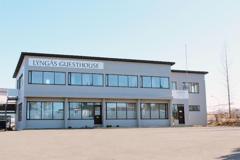 پانسیون Lyngas Guesthouse