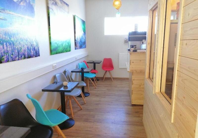 پانسیون Lyngas Guesthouse