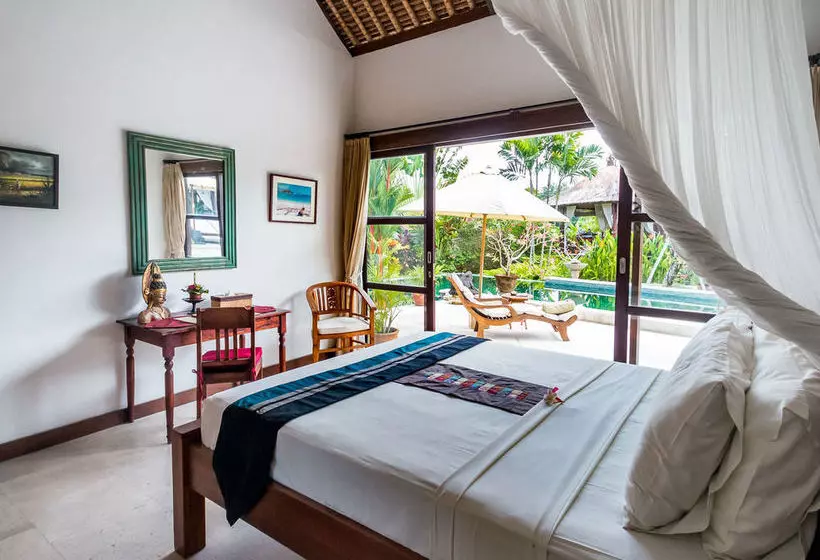Villa Tibu Indah