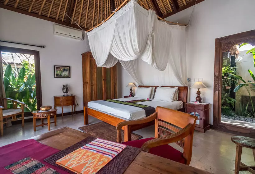 Villa Tibu Indah