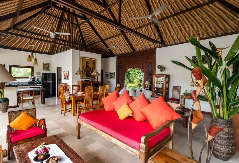 Villa Tibu Indah