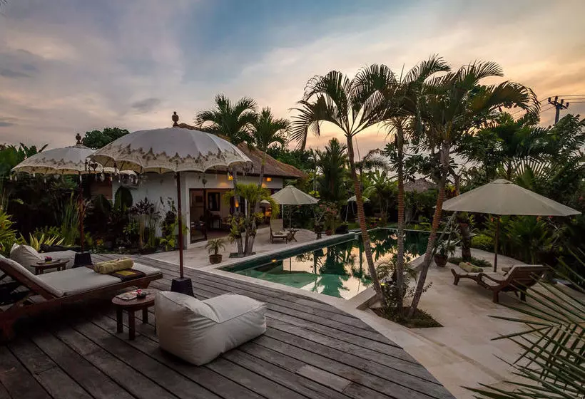 Villa Tibu Indah