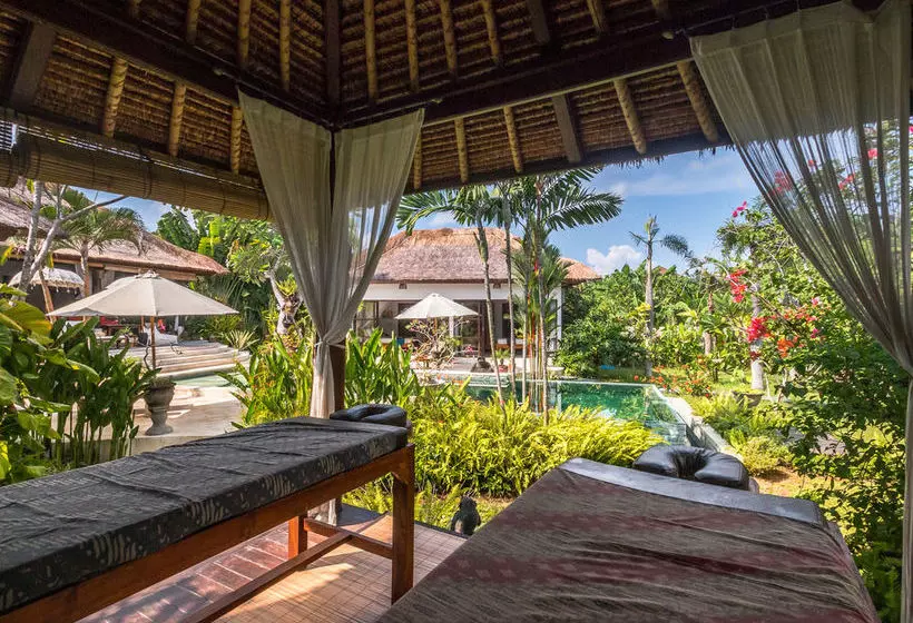 Villa Tibu Indah